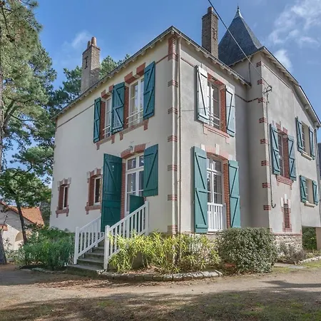 Familiale à 300m De La De L’océan