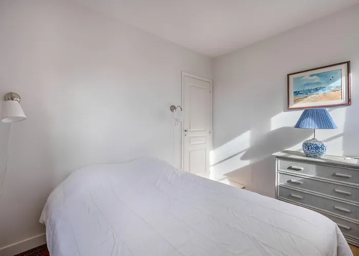 Familiale A 300m De La De L'ocean 펜션